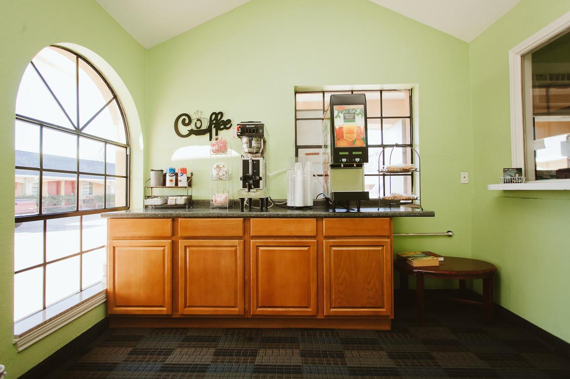 Regency Inn - Channelview Extérieur photo