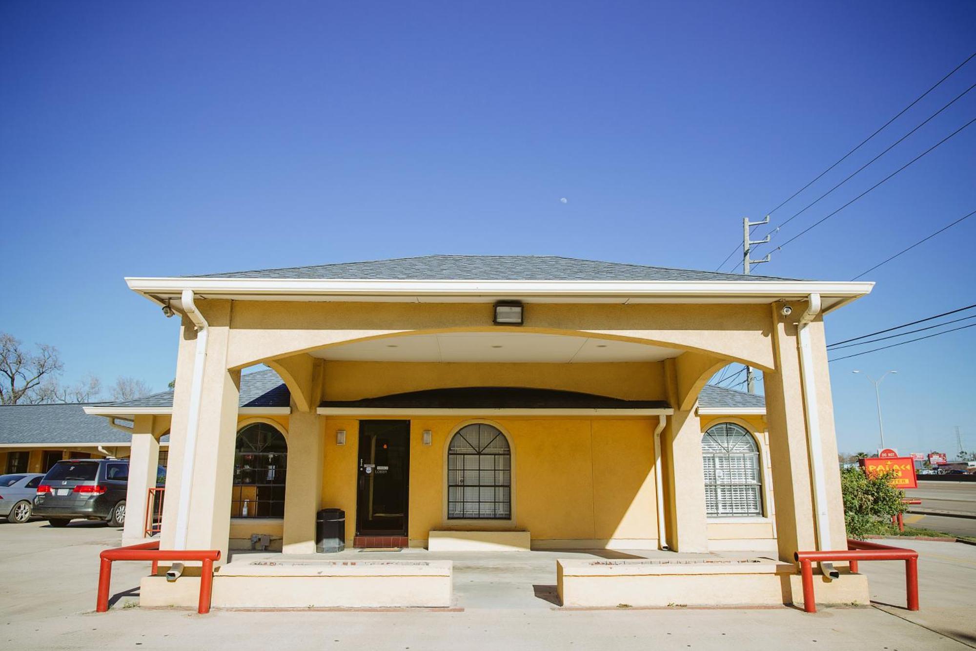 Regency Inn - Channelview Extérieur photo