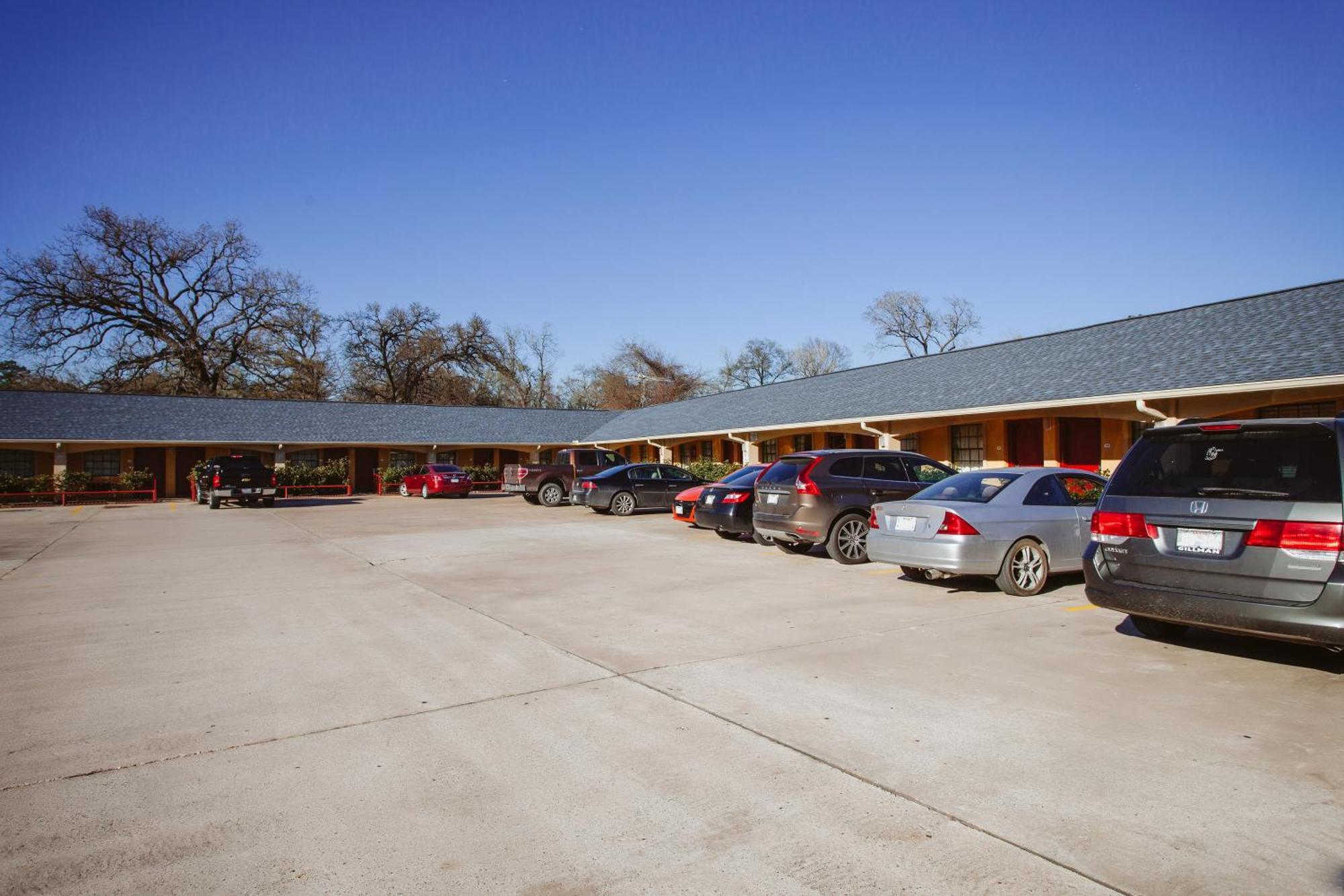 Regency Inn - Channelview Extérieur photo
